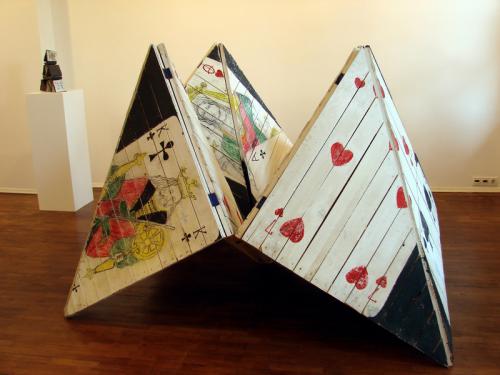 Fortune Teller,2009,250x250x130cm